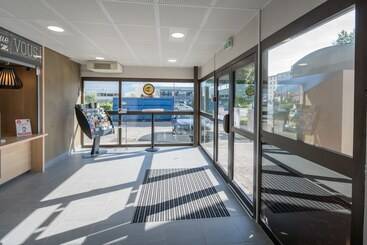 اقامتگاه B&b Hotel Grenoble Centre Verlaine