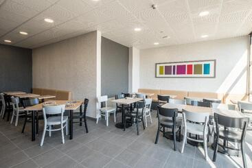 اقامتگاه B&b Hotel Grenoble Centre Verlaine