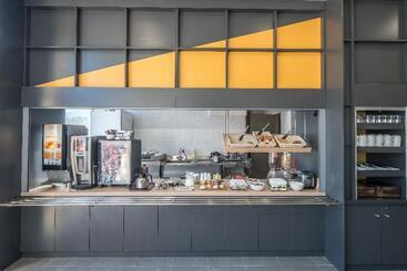 اقامتگاه B&b Hotel Grenoble Centre Verlaine