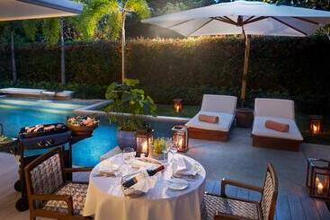 استراحتگاه Santiburi Koh Samui