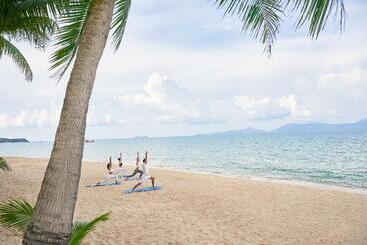 استراحتگاه Santiburi Koh Samui