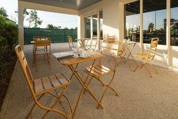 Sure Hotel By Best Western Rochefort Sur Mer