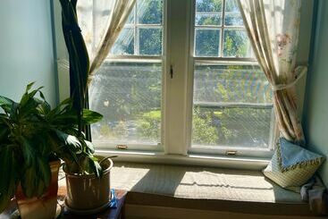 Greenwood Bed & Breakfast - Greensboro