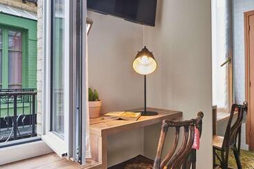 هتل Greet Boulogne Billancourt Paris