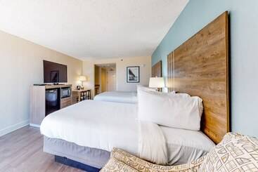 Hotell Carolinian Beach Resort