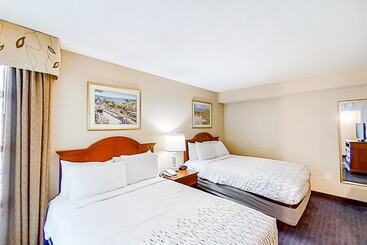 Hotell Carolinian Beach Resort