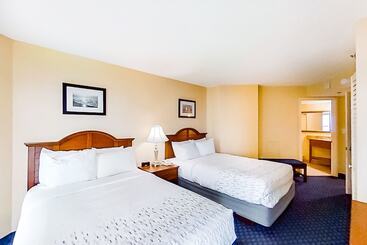 Hotell Carolinian Beach Resort