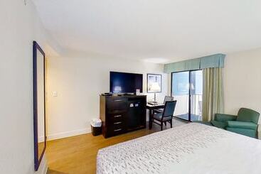 Hotell Carolinian Beach Resort