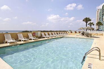 هتل Days Inn By Wyndham Myrtle Beachbeach Front