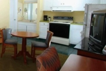 هتل Days Inn By Wyndham Myrtle Beachbeach Front
