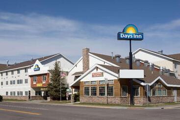 Days Inn By Wyndham West Yellowstone - West Yellowstone
