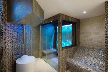 هتل & Spa De Latour Maubourg