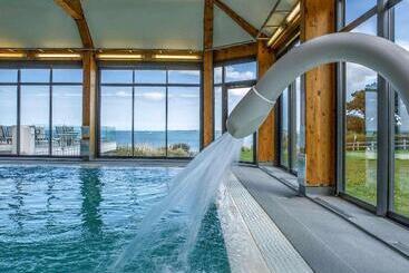 هتل Emeria Dinard Thalasso Spa