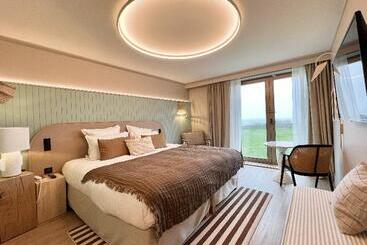 هتل Emeria Dinard Thalasso Spa