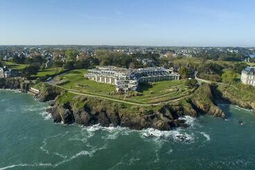 هتل Emeria Dinard Thalasso Spa