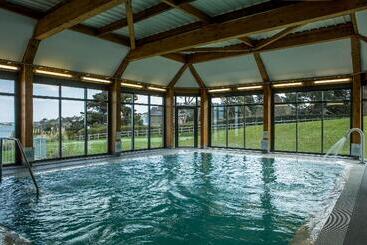 هتل Emeria Dinard Thalasso Spa