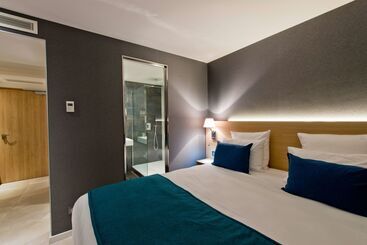 Golden Tulip Sophia Antipolis   Hotel & Spa