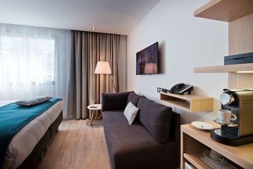 Golden Tulip Sophia Antipolis   Hotel & Spa