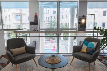 هتل Holiday Inn Toulon City Centre, An Ihg