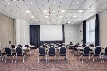 هتل Holiday Inn Toulon City Centre, An Ihg
