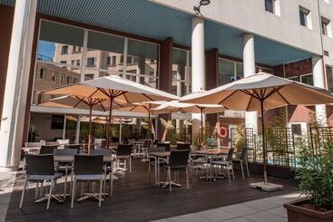 هتل Holiday Inn Toulon City Centre, An Ihg