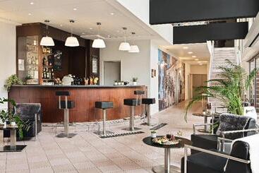 هتل Holiday Inn Toulon City Centre, An Ihg