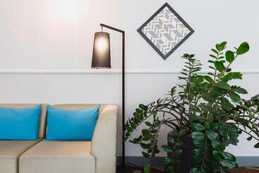 هتل Holiday Inn Toulon City Centre, An Ihg