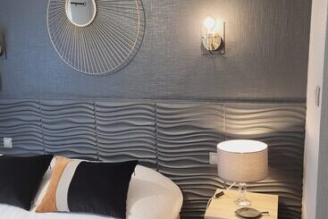 هتل Hôtel Rive Sud