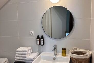 هتل Hôtel Rive Sud