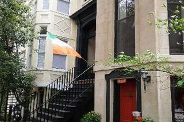 هتل Joan's on Jones Bed & Breakfast