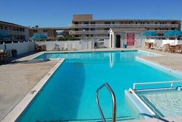 هتل Mariner Inn And Suites