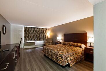 هتل Knights Inn Fayetteville   Fort Bragg