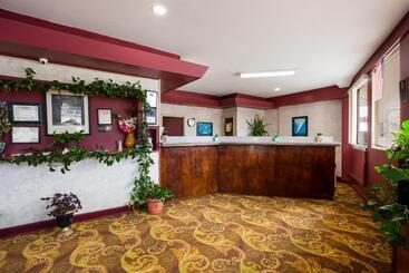 هتل Knights Inn Fayetteville   Fort Bragg