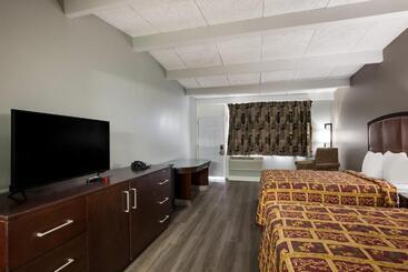 هتل Knights Inn Fayetteville   Fort Bragg