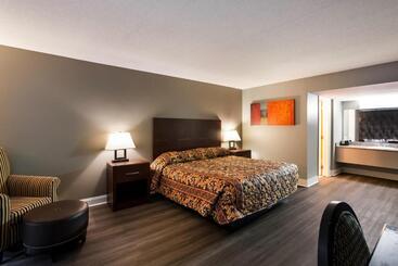 هتل Knights Inn Fayetteville   Fort Bragg