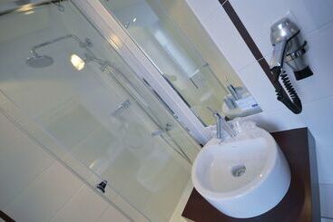 هتل Best Western Dijon Centre Gare