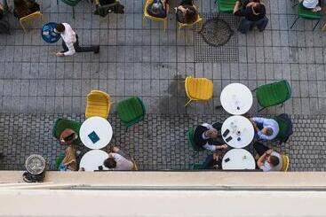 هتل Le Cafe De Paris