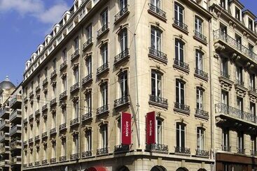 هتل Mercure Lyon Centre Plaza République