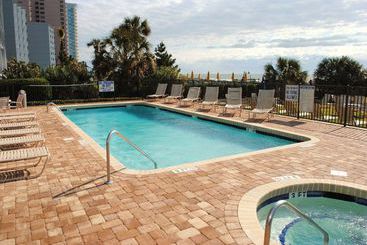 Hotel Meridian Plaza By Beach Vacations