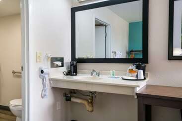 هتل Quality Inn Greenville Near University