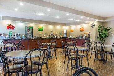 هتل Quality Inn Greenville Near University
