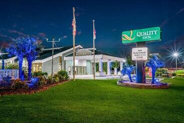 هتل Quality Inn Greenville Near University