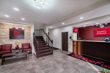 هتل Red Roof Inn & Suites Carrollton, Gawest Georgia