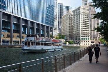 هتل Renaissance Chicago Downtown
