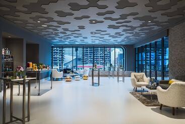 هتل Renaissance Chicago Downtown