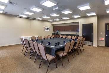 هتل Sleep Inn & Suites