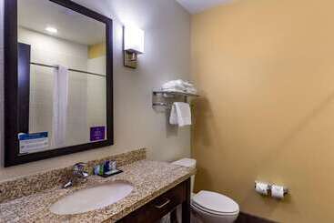 هتل Sleep Inn & Suites