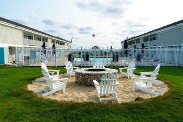 Innseason Resorts Surfside