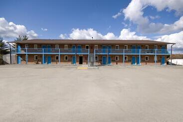 汽车旅馆  Americas Best Value Inn Roxboro
