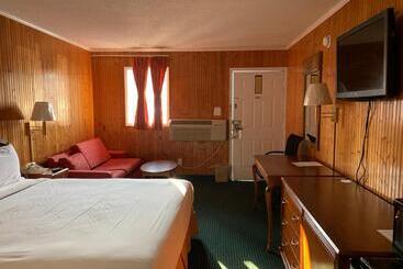 汽车旅馆  Americas Best Value Inn Roxboro